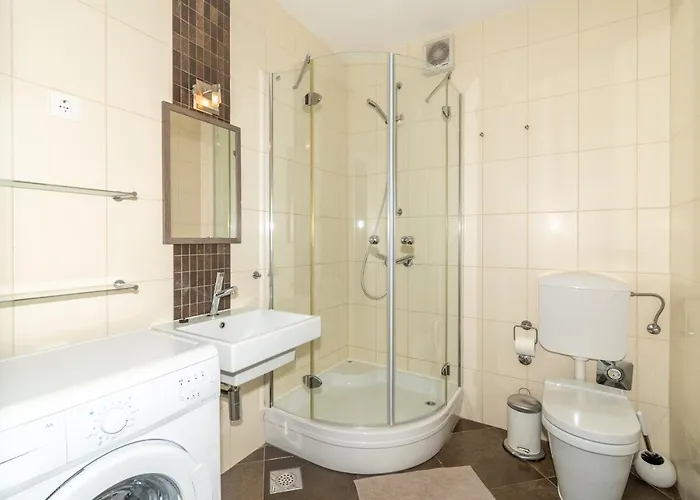 Apartment Trstenik Apartment, Cute Place With Sea View
