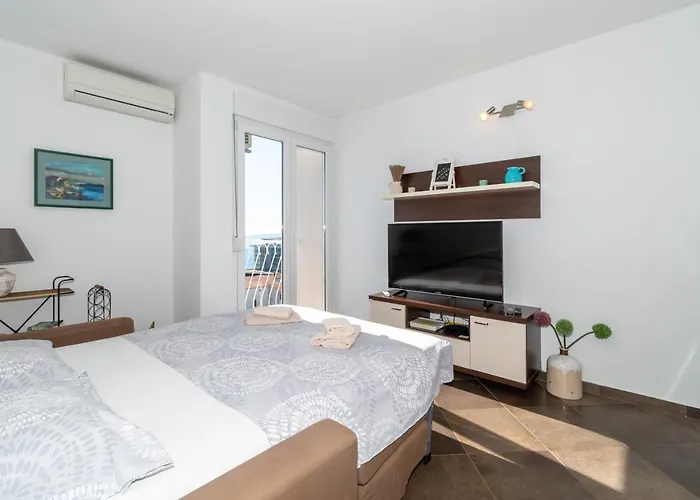 Trstenik Apartment, Cute Place With Sea View Apartamento *
