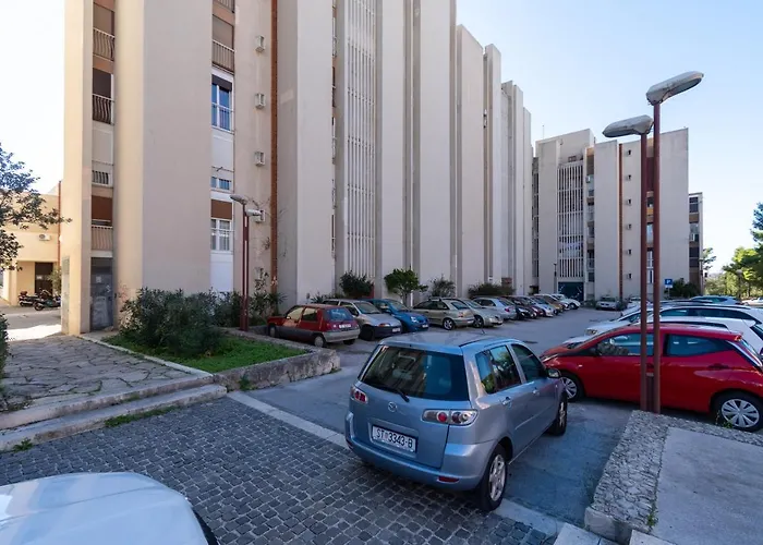 Apartamento Trstenik Apartment, Cute Place With Sea View Split