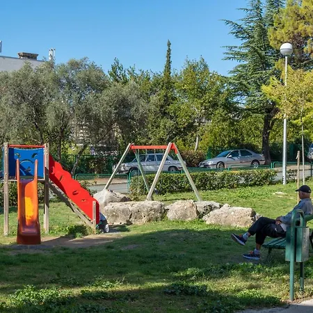 Trstenik Beach Apartment Apartment Split